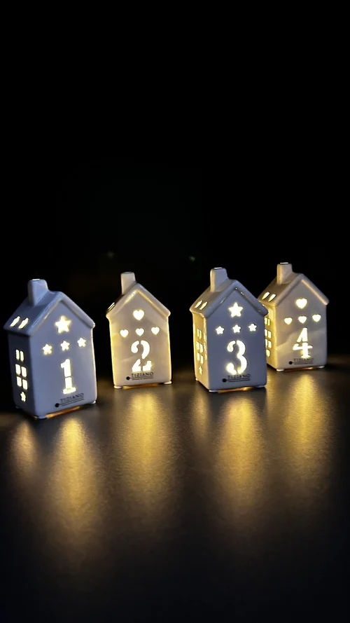 Lichtkugel Adventslicht Haus Marana 4er Set Lichtkugel Adventslicht Haus Marana 4er Set