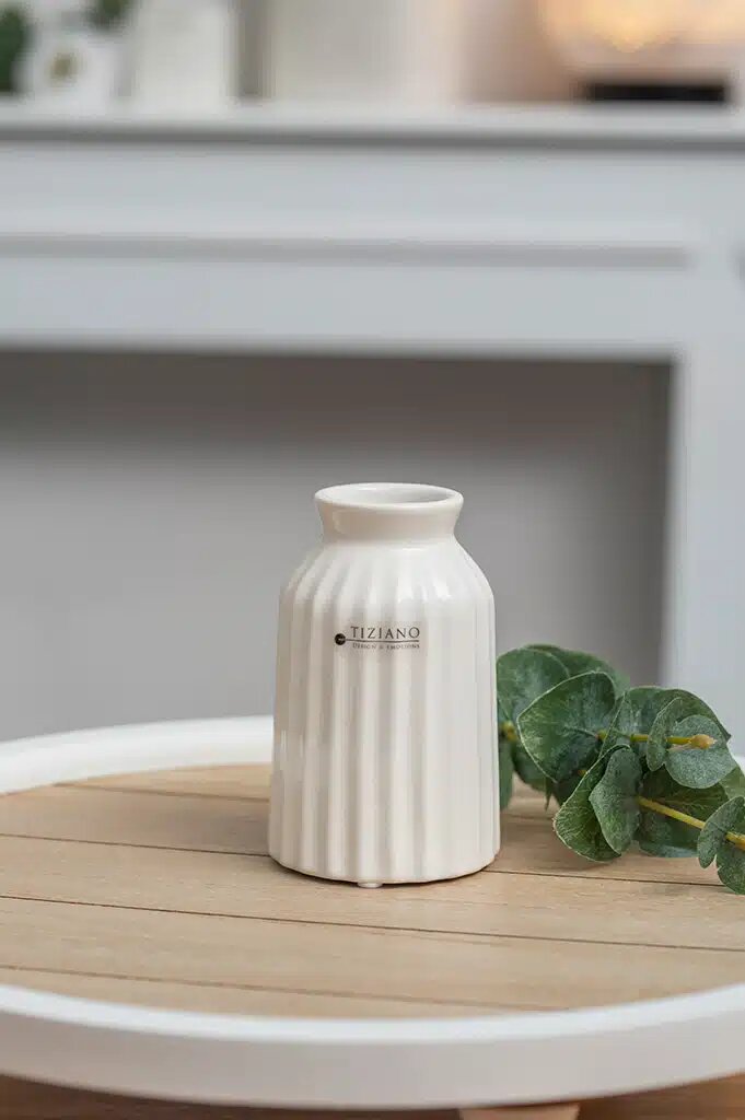 Vase Nylan schlank cremeweiß Keramik 12cm