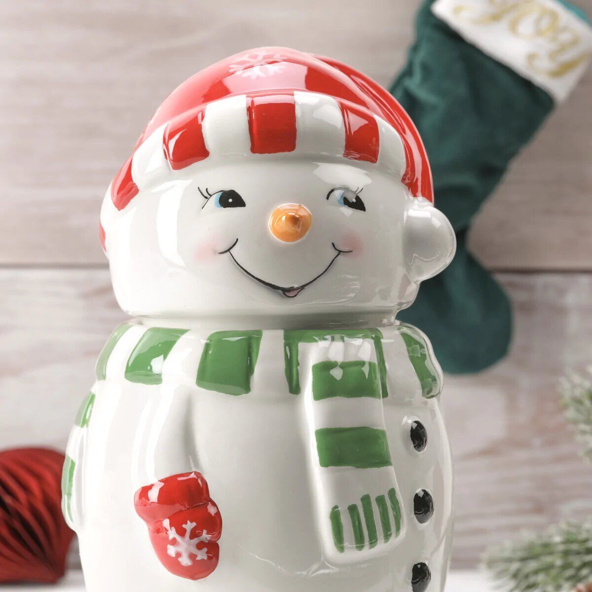 27251b91392a0ceeadfc981657878f3dca4c8f35_frosty_scented_candle_with_jewel_jewelcandle_gallery_1_812ad785-be83-4826-8be6-3cd9b5a59682_2048x Frosty (Armband) 400g