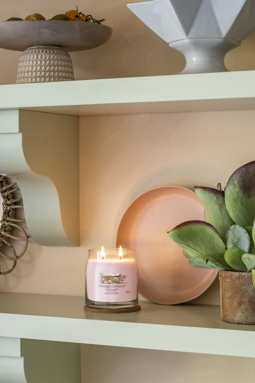 DESERT_BLOOMS_029 Desert Blooms Signature Medium Jar 368g 2-Docht