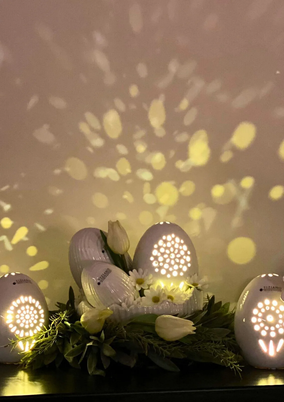 Dekoei Mariola Blume Oval 12cm LED cremeweiß Blume, Blumen-Arrangement, Pflanze, Beleuchtung