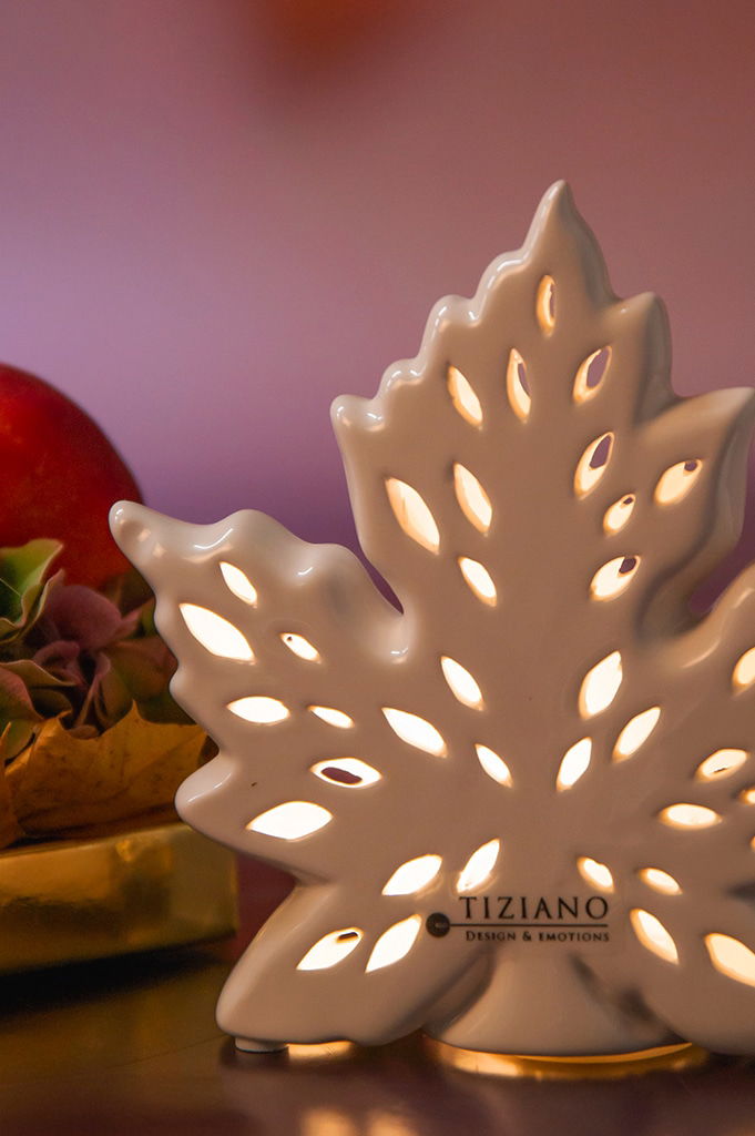 Deko Blatt Vicaria 13cm LED cremeweiß