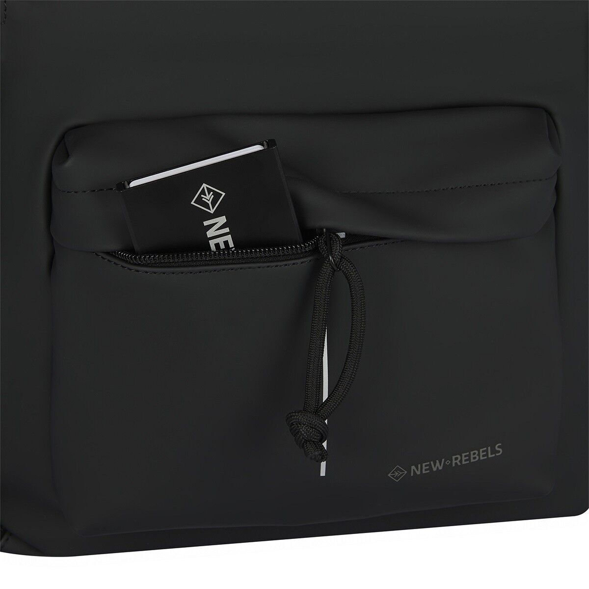 926BB00394BBB26E6C37B7CEB0ABAD548B9C9AF2 Backham - Springfield Rucksack 12L schwarz/hellgrau