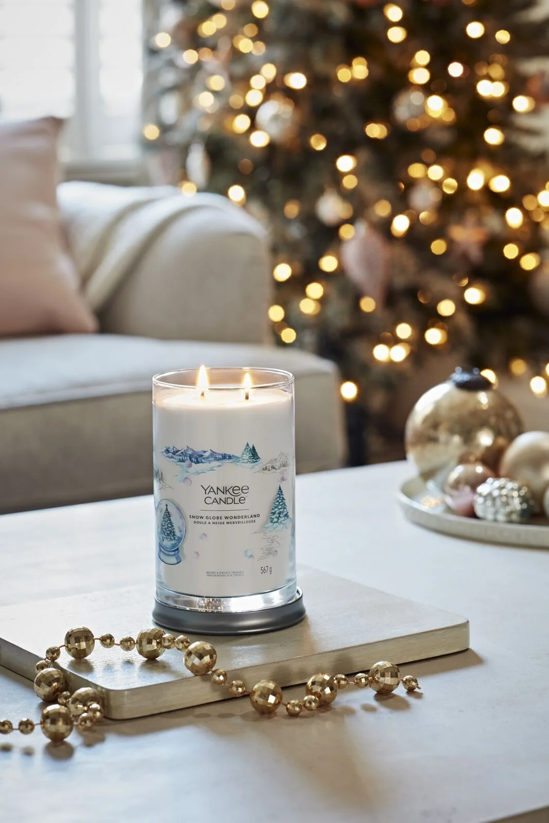 YC_02-22_22363_HRU Snow Globe Wonderland Signature Tumbler 567g 2-Docht