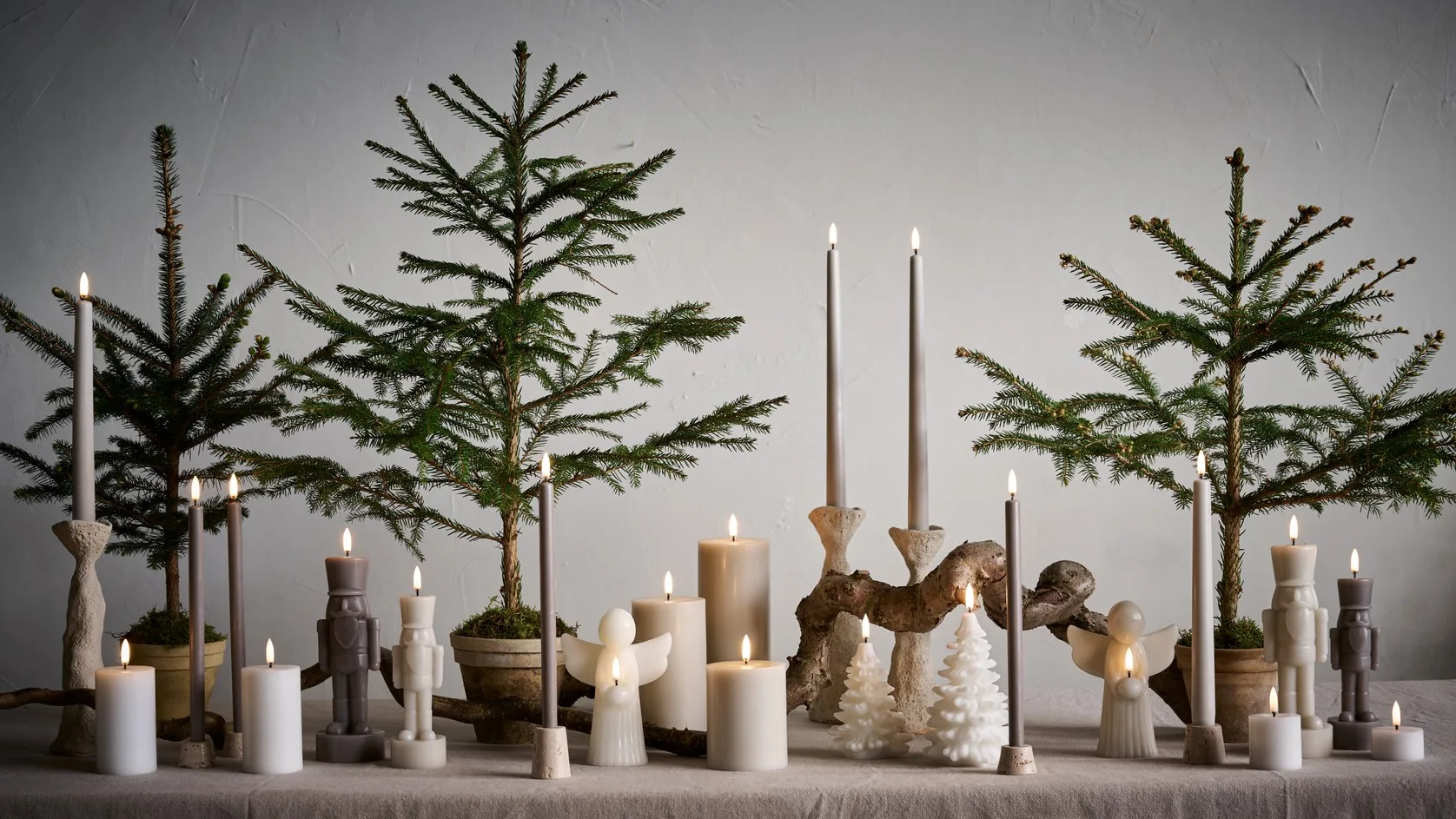 Uyuni LED Kerze Angel vanilla 11x15,5cm Uyuni LED Kerze Angel vanilla 11x15,5cm