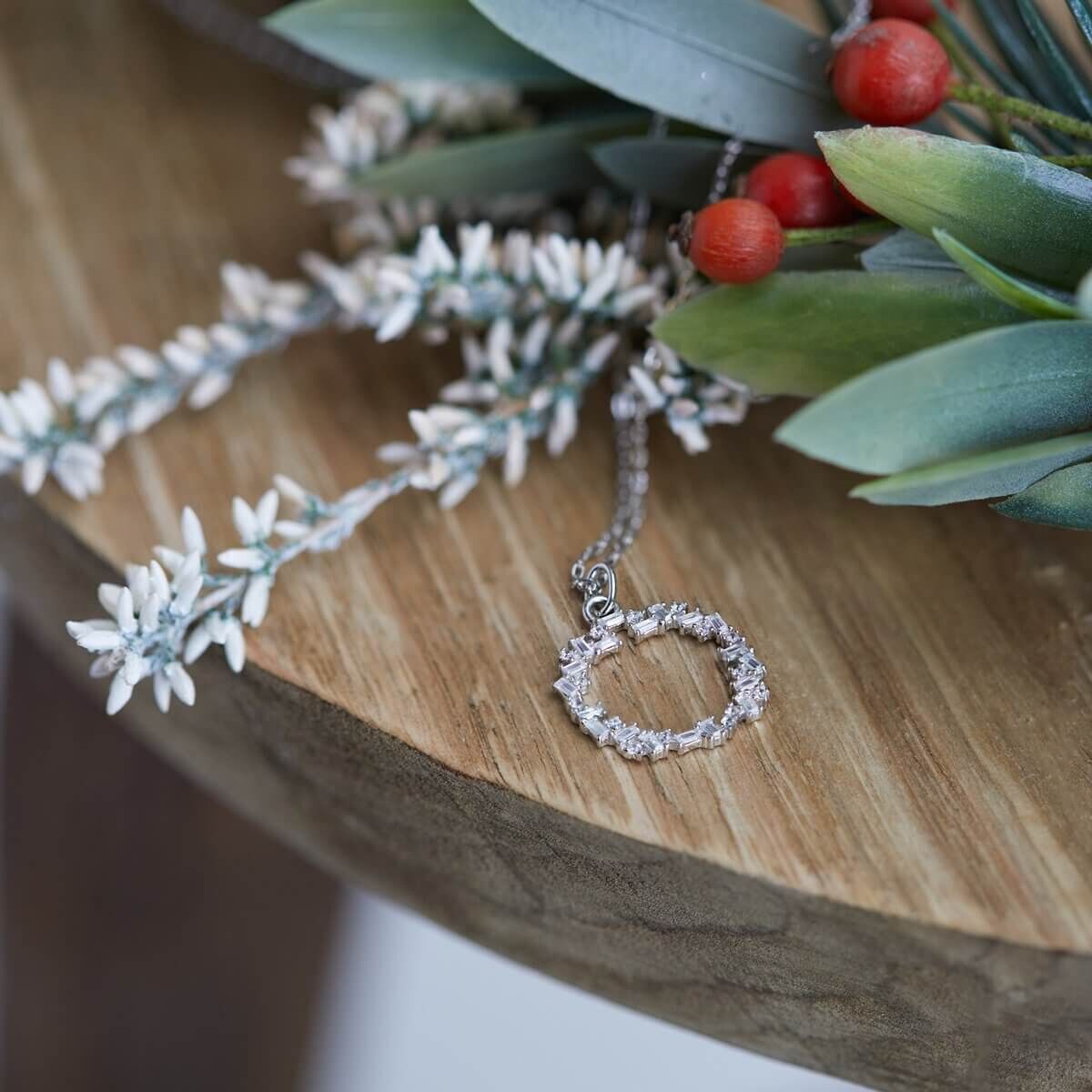 fcbb812e494eb67edd0637e28f56df17078e18ed_51653684027_0ec0e7abb1_o_08a6ca27-1cea-44e8-bf8a-df8b0f27c3bb_2048x Frohe Weihnachten (Halskette) 400g