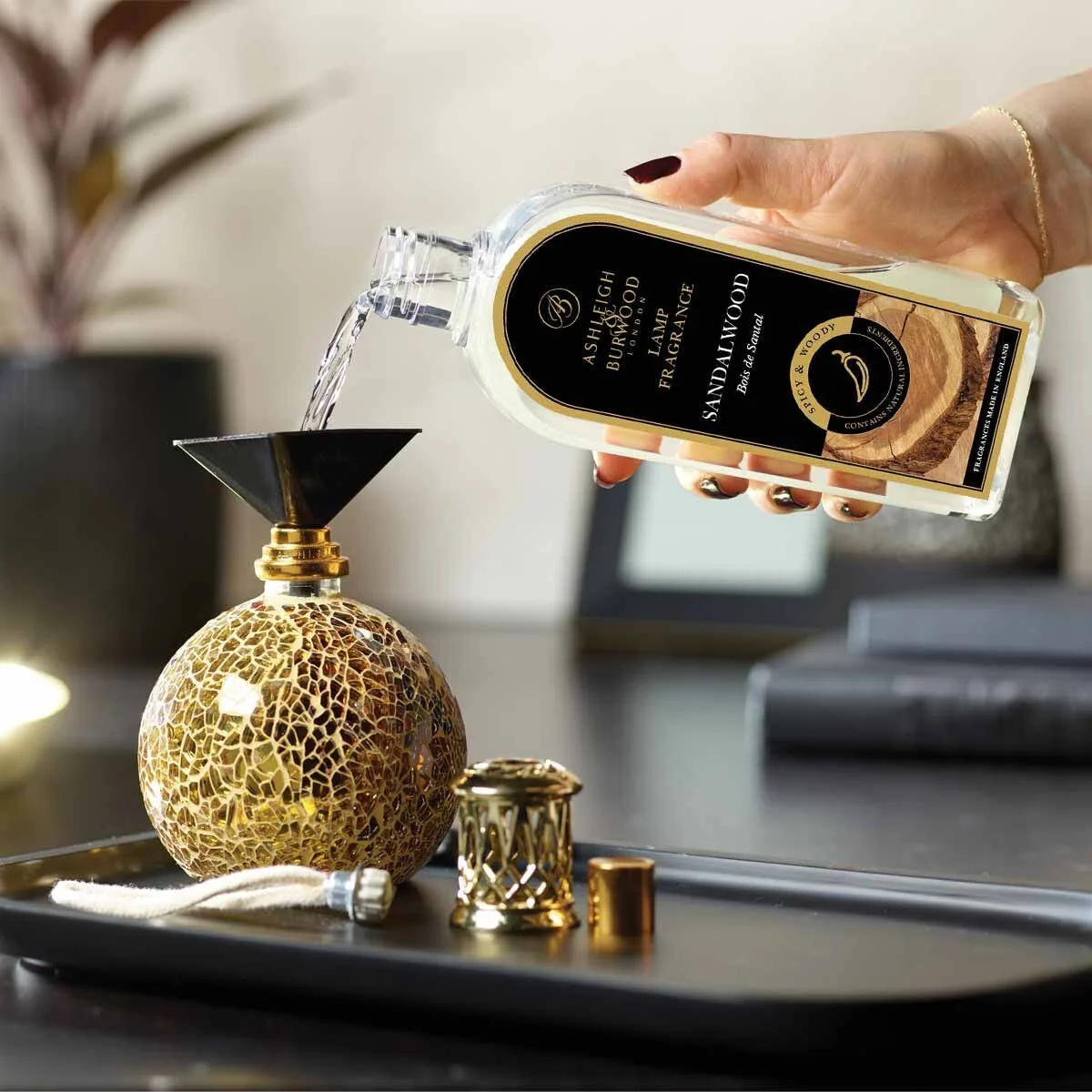 Sandalwood 250ml Duftlampenöl Nachfüller Kochen, Essen, Essen einschenken, Kosmetik, Parfüm