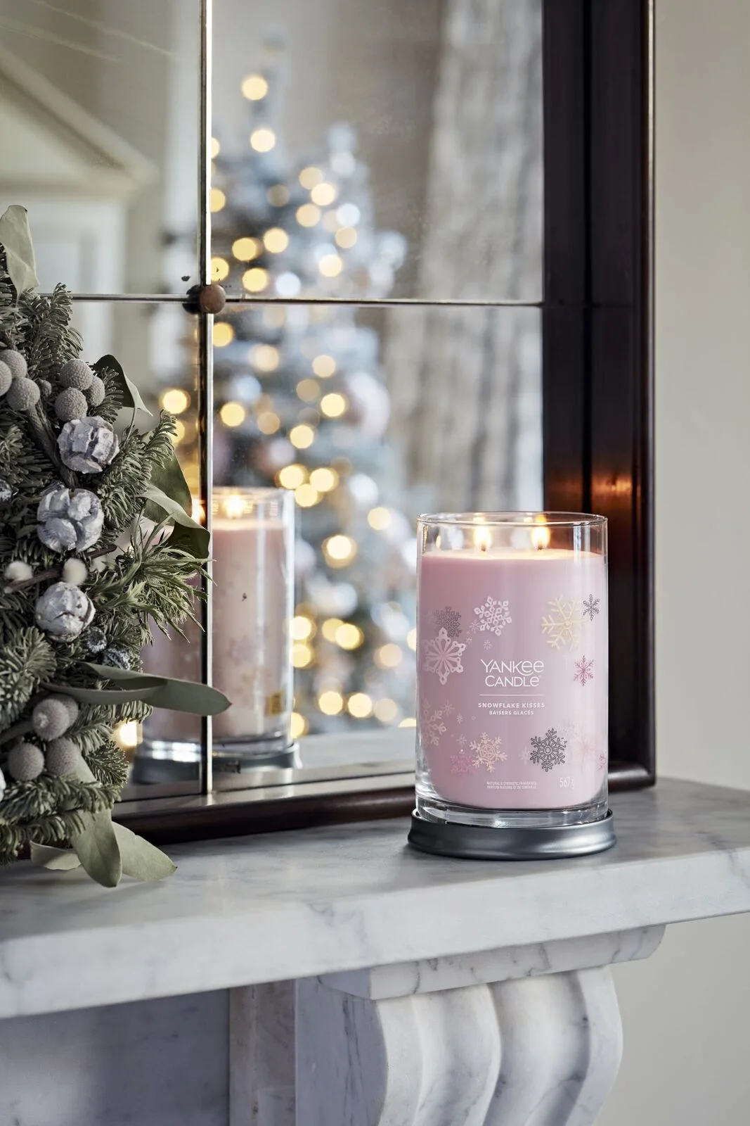 YC_02-22_22408_HRU Snowflake Kisses Signature Tumbler 567g 2-Docht