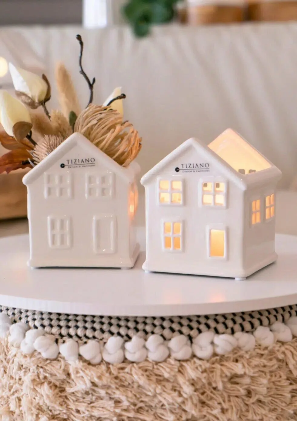 skade-teelichthaus-m-kuebel-980x1386 Teelicht Haus Skade cremeweiß 9cm