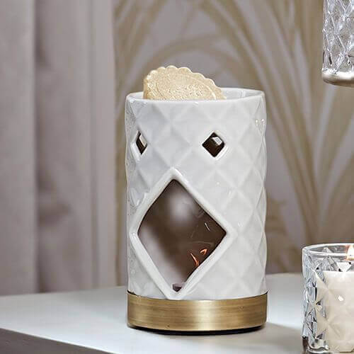 Langham Faceted Punched Ceramic - Duftlampe von Yankee Candle 